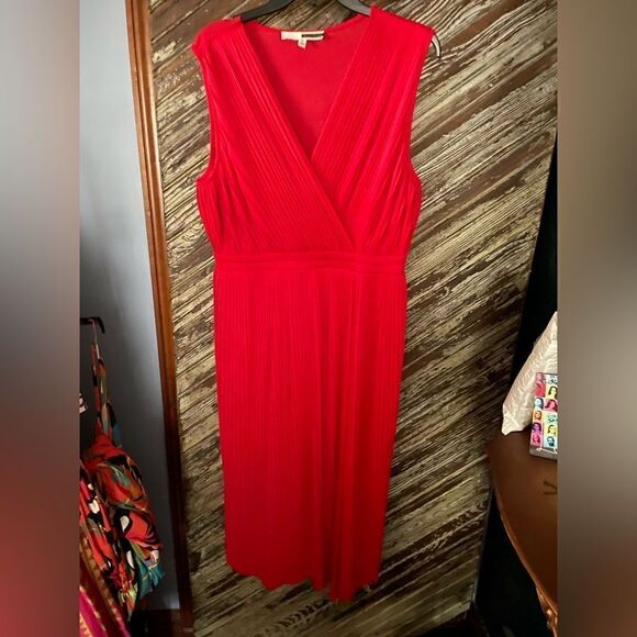 Tracy Reese pleated surplice midi dress - Picture 8 of 10